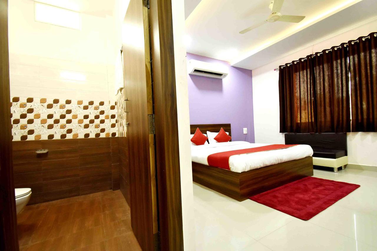 Hotel Hori Palace Ujjain Buitenkant foto