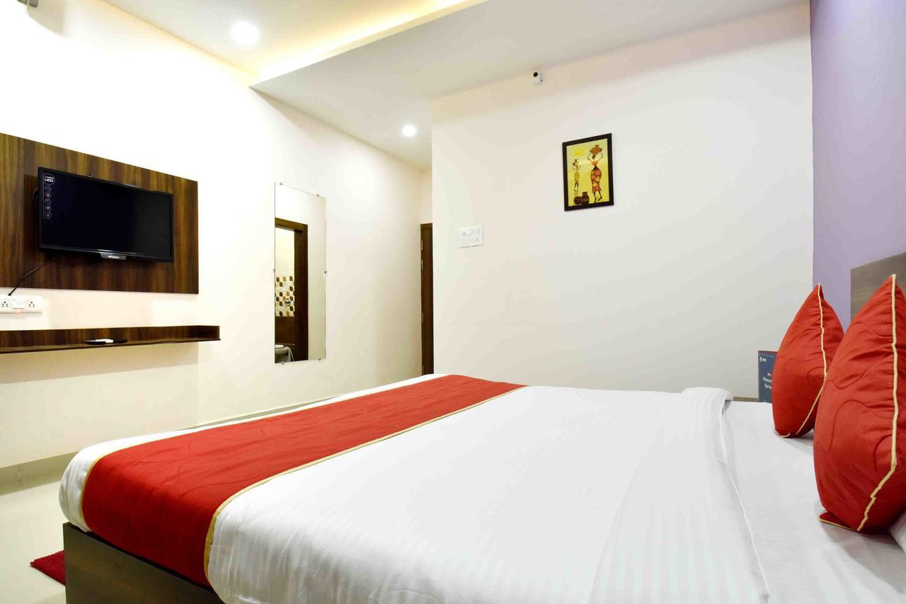 Hotel Hori Palace Ujjain Buitenkant foto