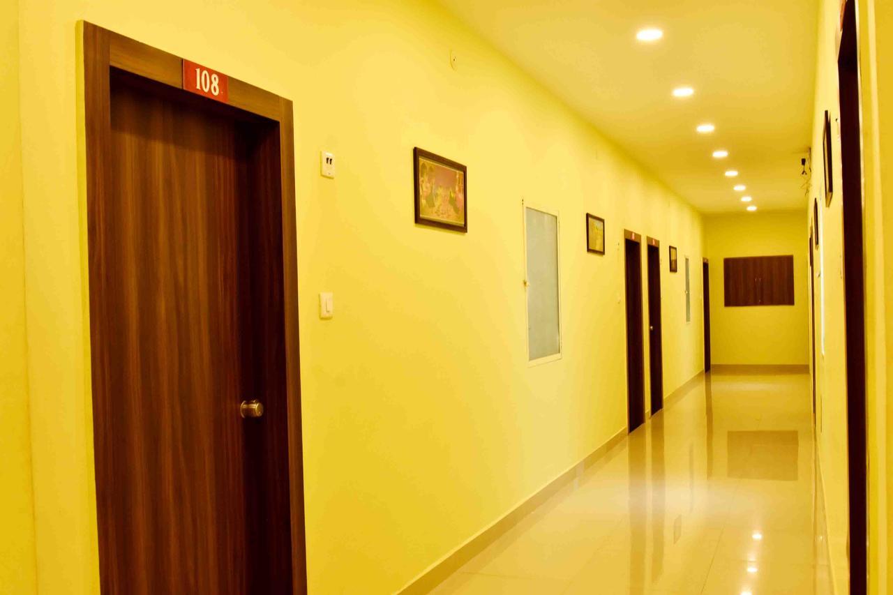 Hotel Hori Palace Ujjain Buitenkant foto